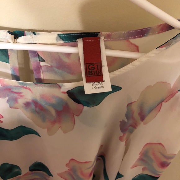 Sheer floral print blouse - Picture 3 of 3